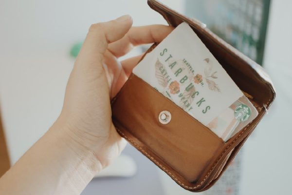 traditional-loyalty-card-in-wallet-min