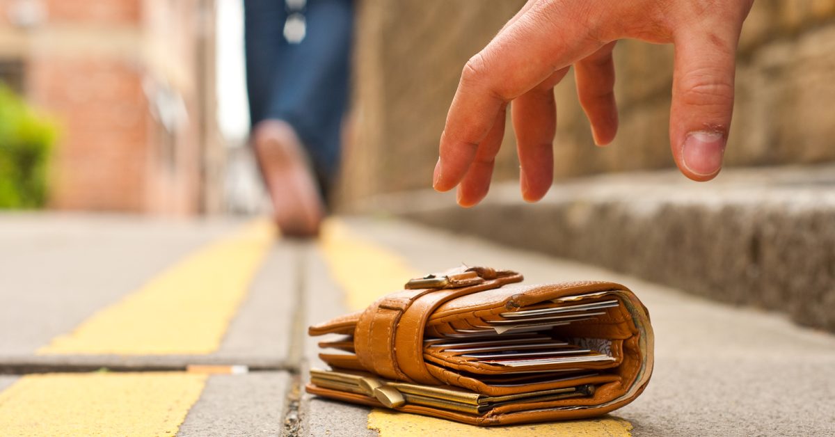 apple pay lost credit card