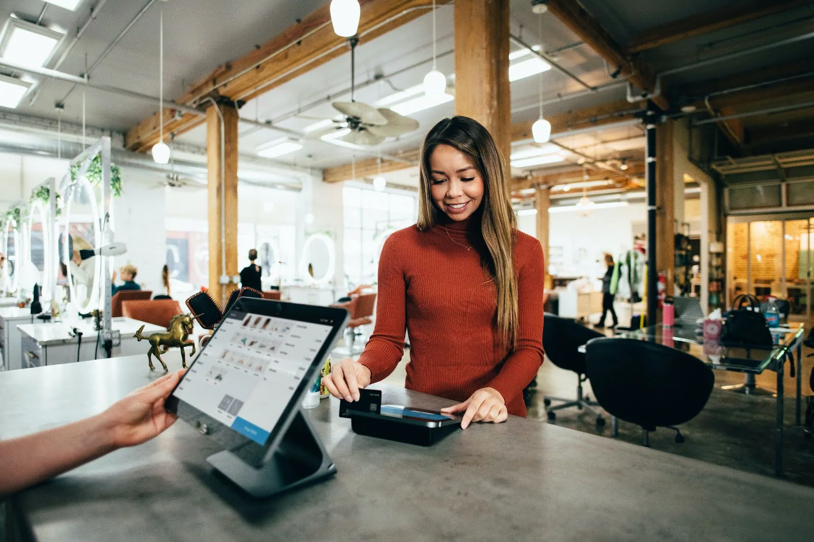 customer acquisition channels