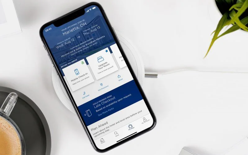 hotel digital check-in
