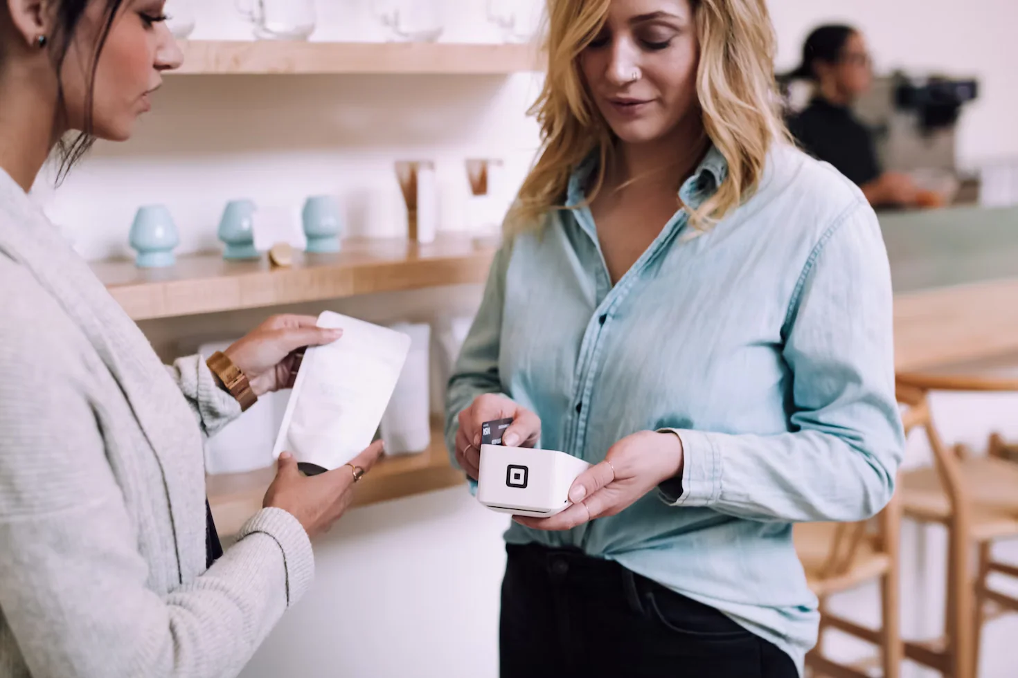 challenges of customer loyalty in retail