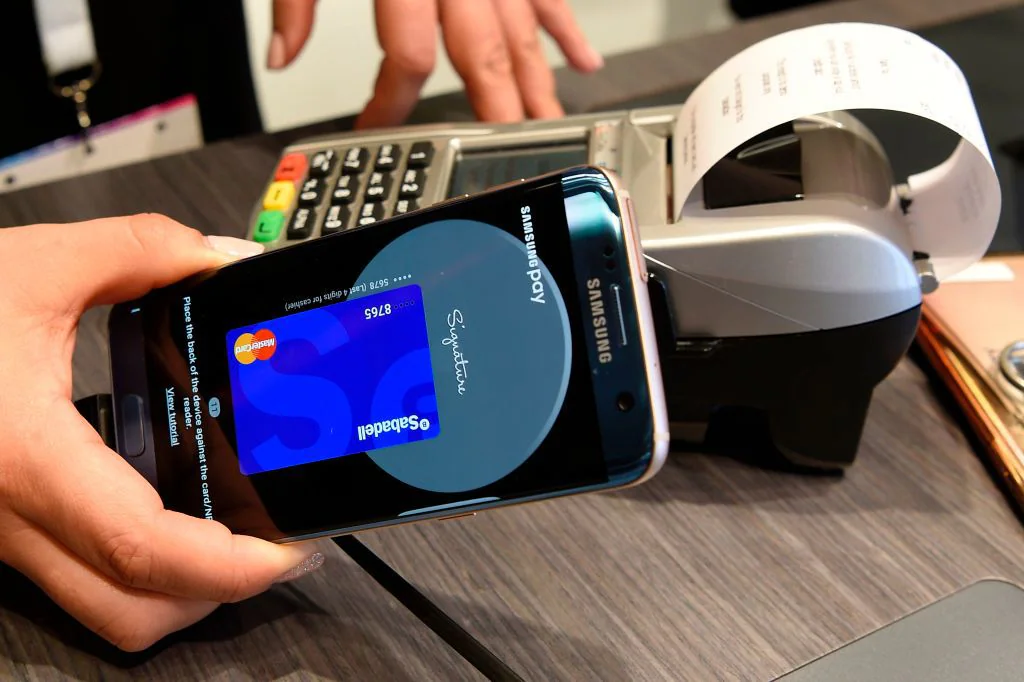 Samsung phone payment terminal