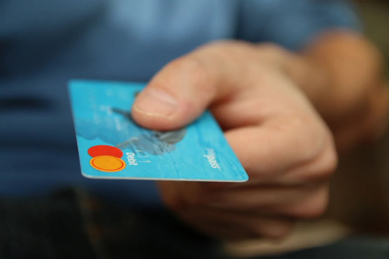 money-card-business-credit-card-50987 (1)